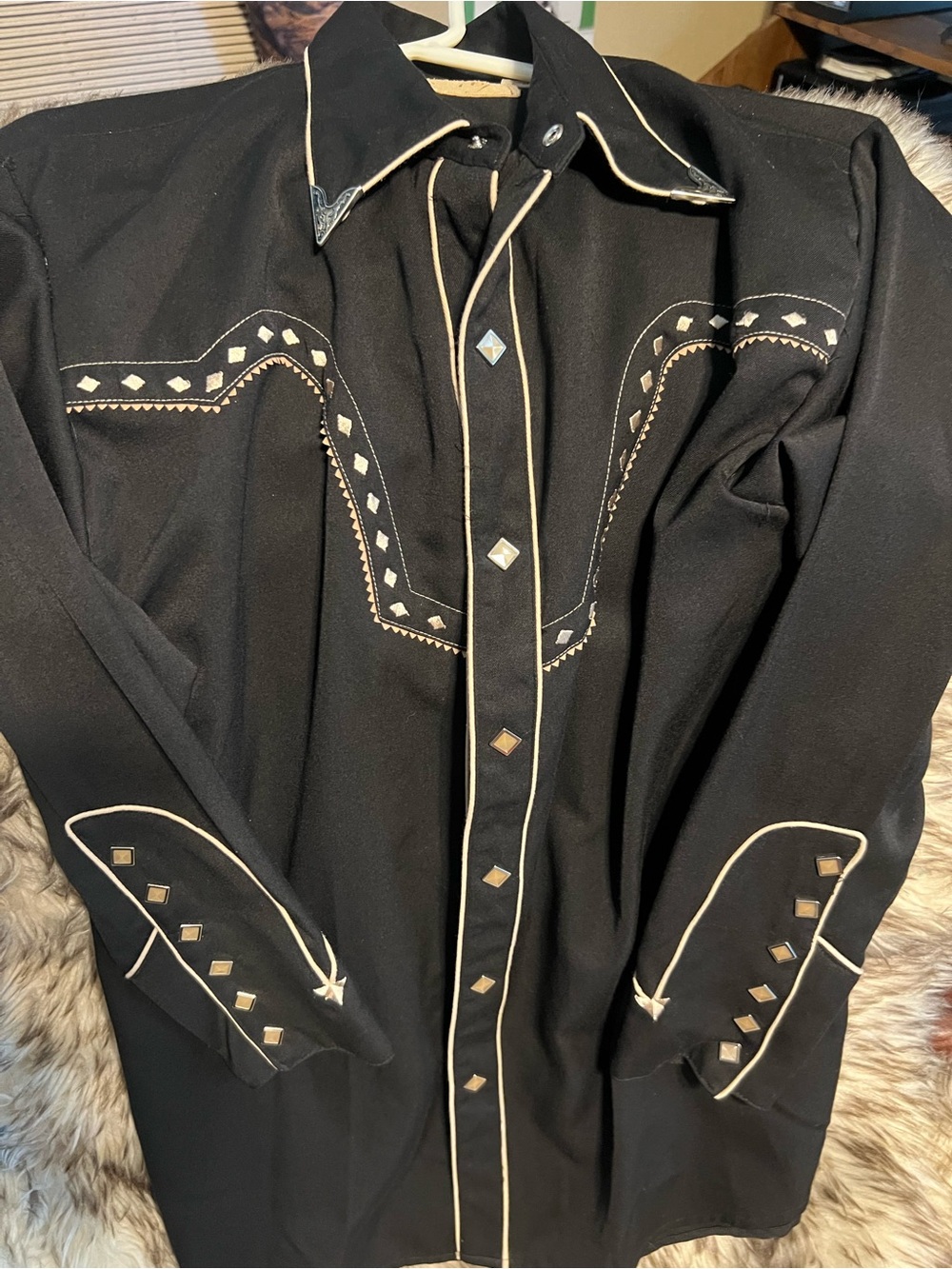 Scully Black Western Shirt with Cream Piping & Stud Accents DIAMOND PEARL BU szM